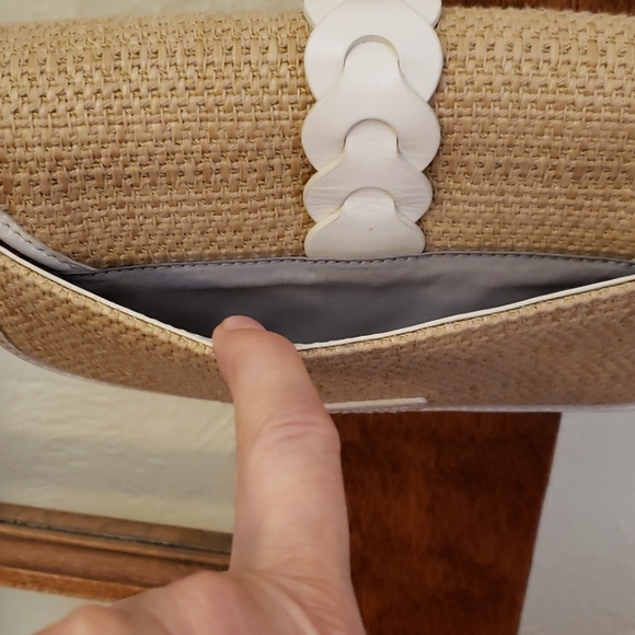 Cole Haan Summer Straw Crossbody w Cream Trim - Picture 7 of 7